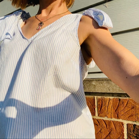 Who What Where stripe button-back shoulder-bow top - Picture 16 of 16